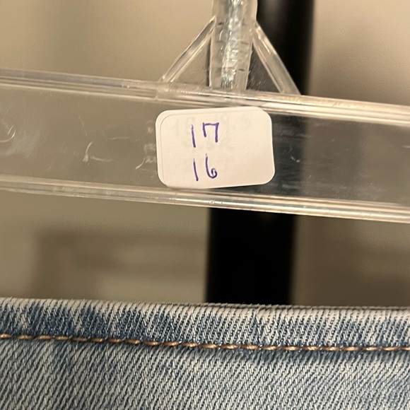 EUC Wild Fable Light Blue Mini Skirt Stretch Denim Size 12 waist 17 length 16 - Picture 5 of 5